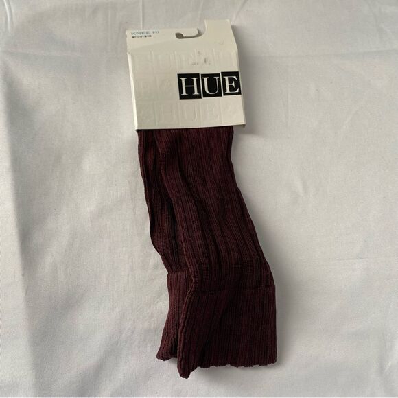 HUE Women's Triple Rib Knee Hi Socks One Size Claret - Picture 2 of 4